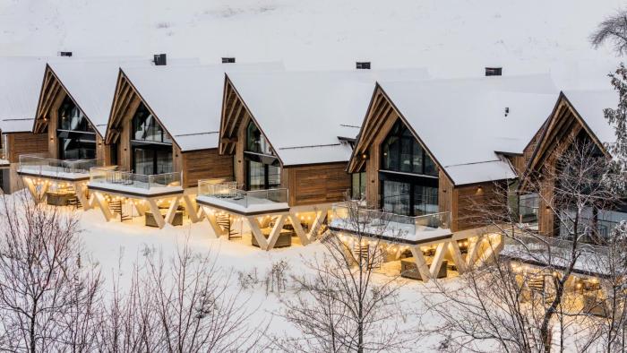 Crystal Pine Luxury Villas with Jacuzzi, Sauna & SPA by BQQK