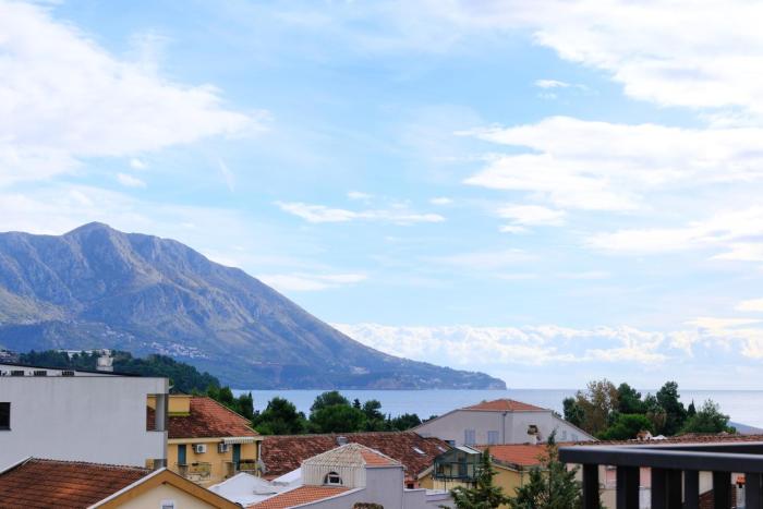 Central Sea View Studio Budva