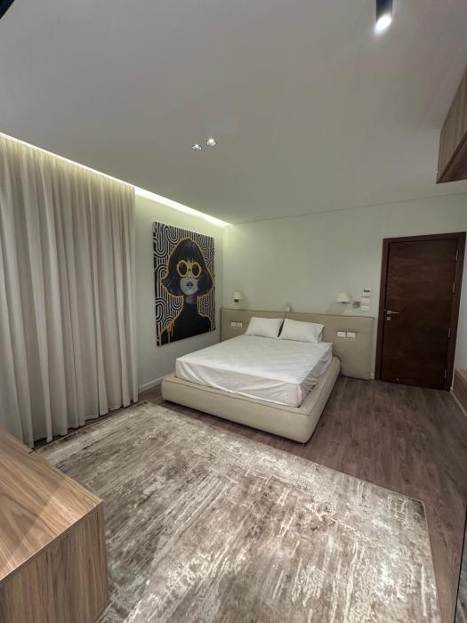 Luxury apartment in Beverly hills el sheikh zayed