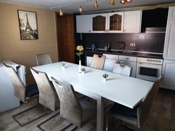 Haus für Monteure bei Nina