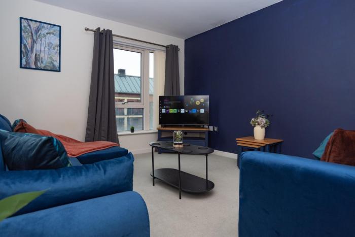 2-Bed Duplex Apartment | Sleeps 6 | Ideal for Contractors, NHS & Tourism Guests