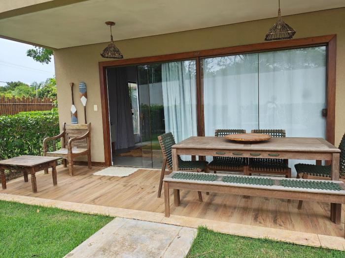 Casa em Cond. c Piscina e Churrasq. NTO0005