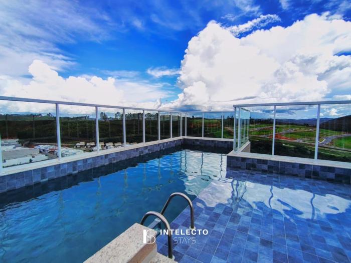 Apê cPiscina no terraço e varanta gourmet