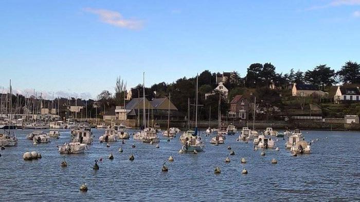 Duplex Atypique Au Port de Dahouet