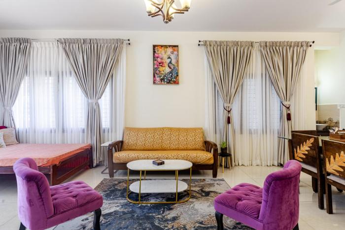 Black Orchid premium apartment 3 Bhk with service