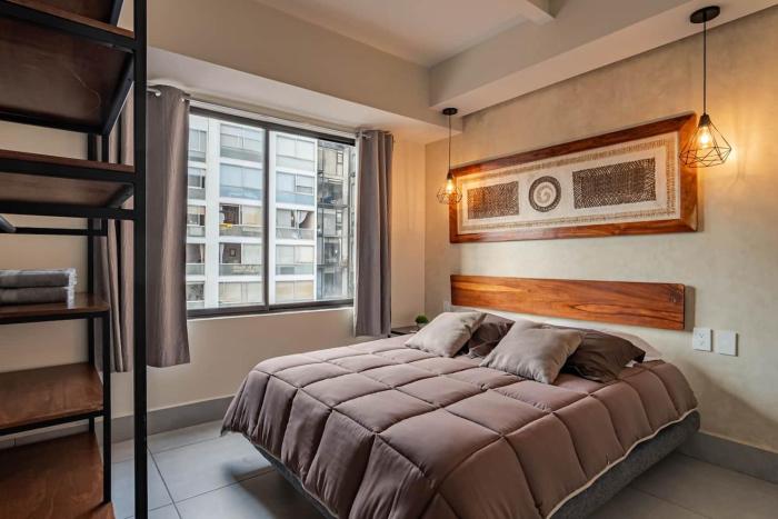 Modern 2 BR condo with rooftop in Roma Norte