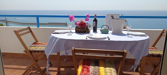 casa con preciosas vistas al mar mediterraneo