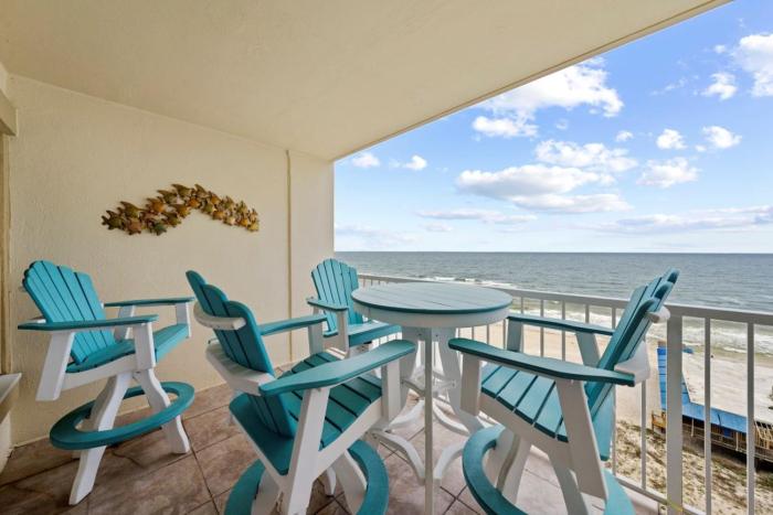 Boardwalk 986 by Youngs Suncoast