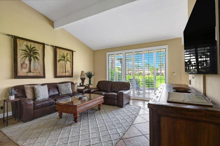 VB937 - Bahama Breeze - Alice Lodging