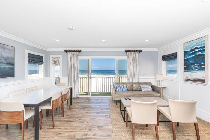 Elegant 6Br Oceanfront W Rooftop Deck And Stunning Views By Beachview Rentals