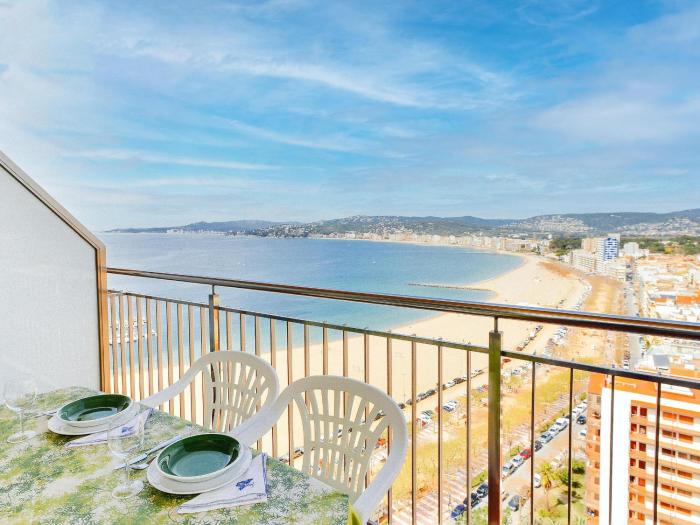 Apartamento Frente al Mar en Palamós, Aire Acondicionado, WiFi - ES-360-4