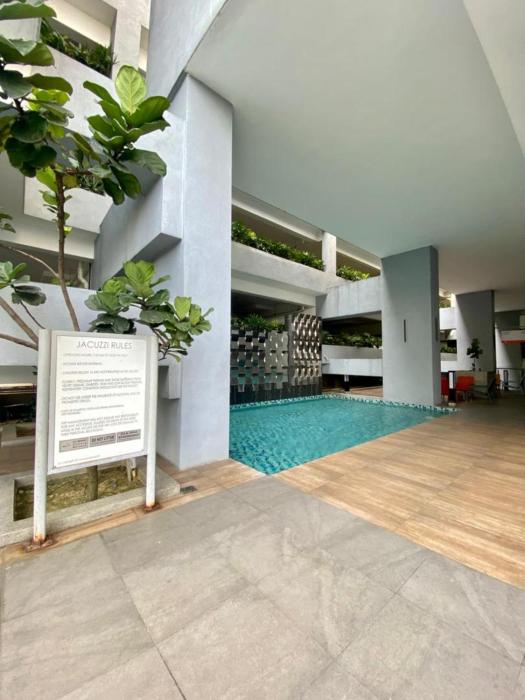 Neu Suites KLCC by HMM Home