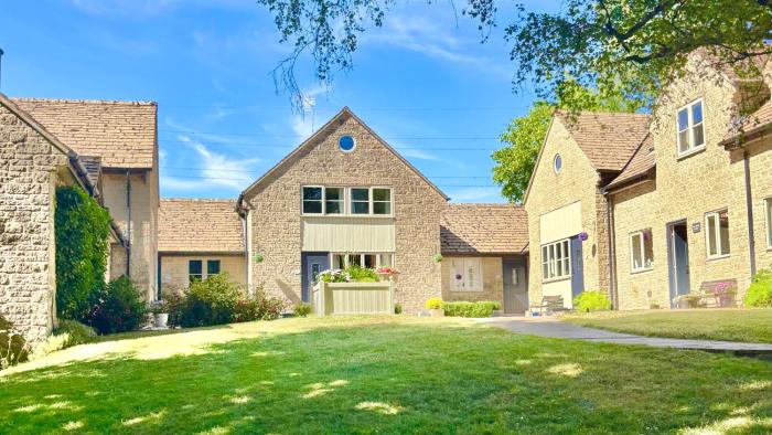 Windrush Cottage, Seven Springs Cottages