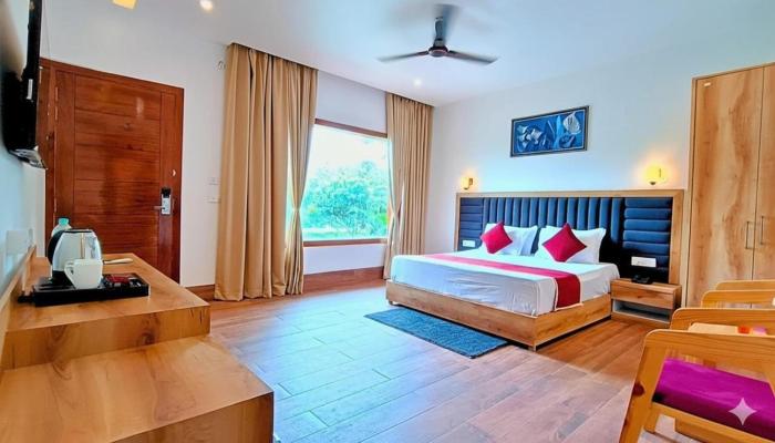 ASTORIA CORBET Resort