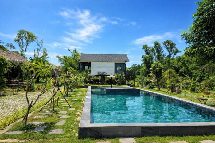 Orchid Villa & Homestay Farm Lăng Cô