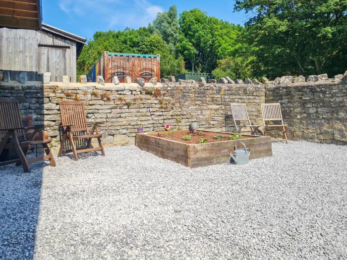 The Potting Shed - Uk50810