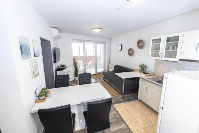 Rakita Premium Family Suite