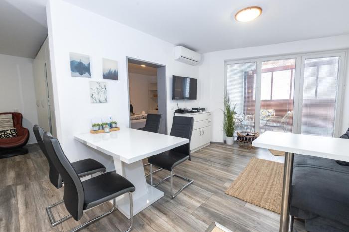 Rakita Premium Family Suite