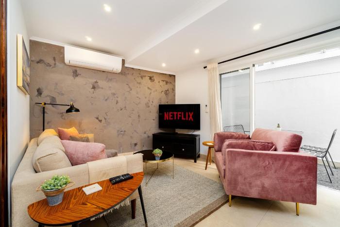 WHome Coastal Elegance in Central Cascais