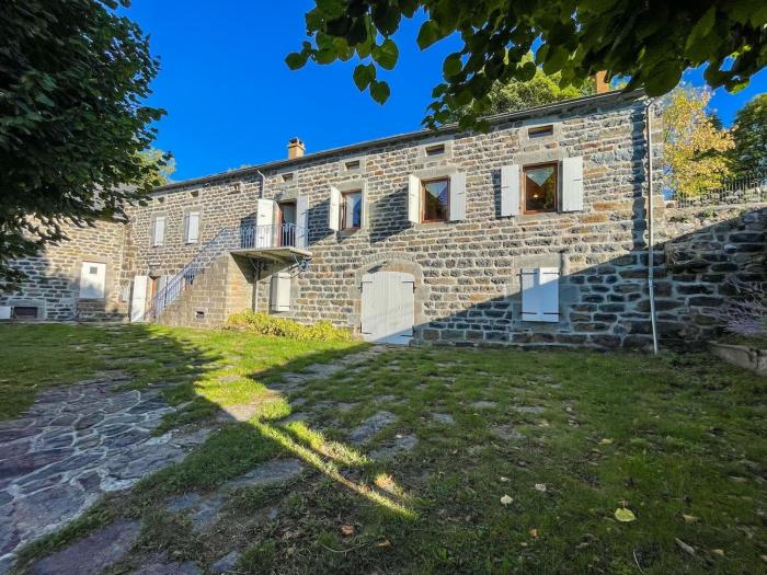 La Phonolite, Gîte familial, Wifi, campagne