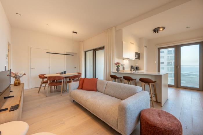 Modern Apartment with Terrace & Sea View