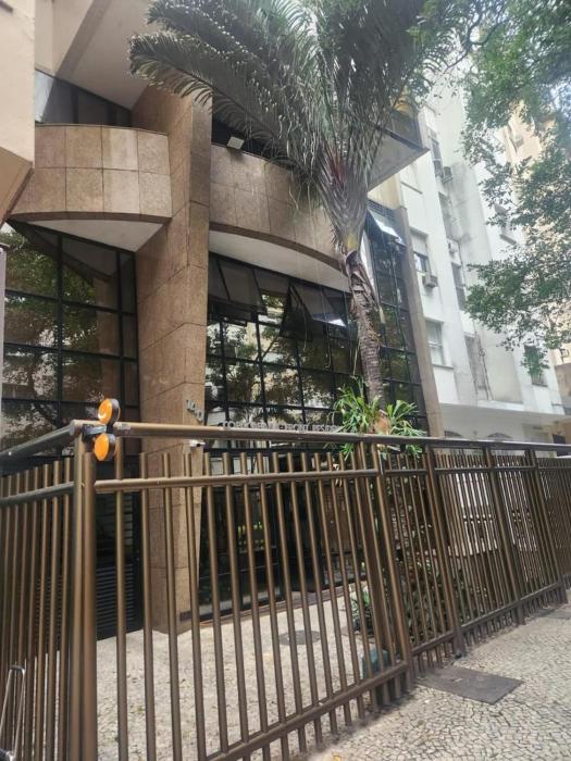 Condomínio Front Residence