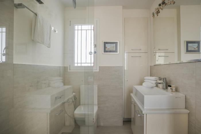 Ai Helis Beach House