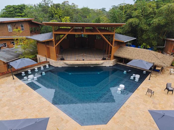 TropicalArts Resort&Studios