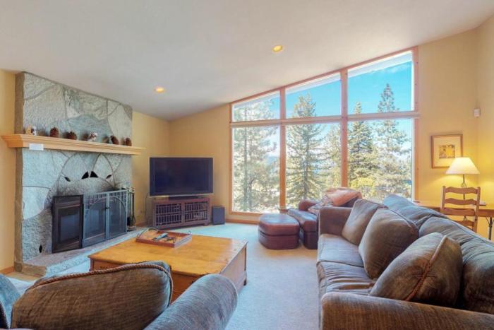 Lakeview Luxury Getaway