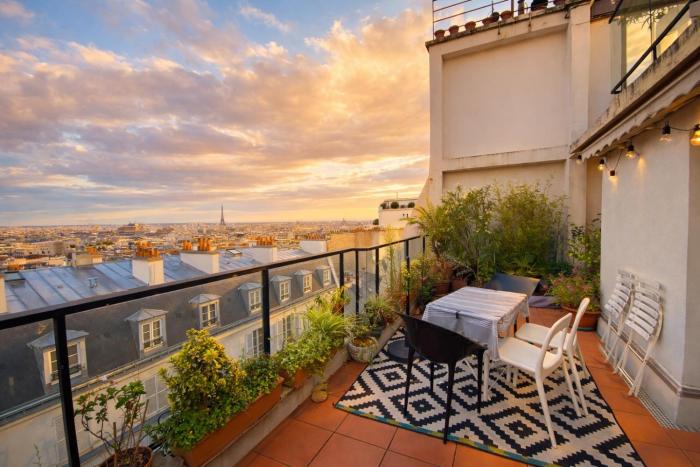 Vue Exceptionnelle & Terrasse - Appartement Vintage chez une Parisienne