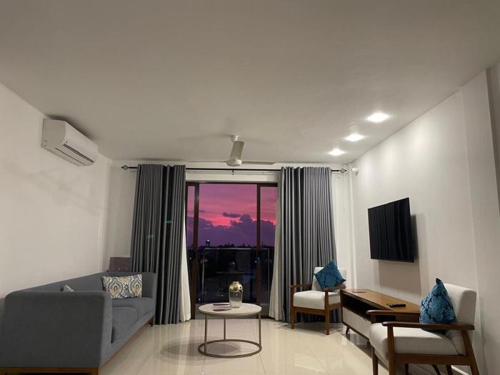 Apartment in Lavinia Heights
