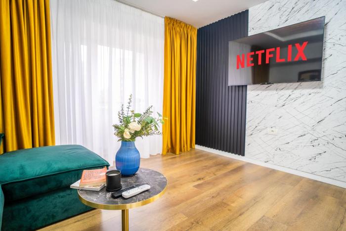 Top Location - Contemporary Parliament View - 2BR