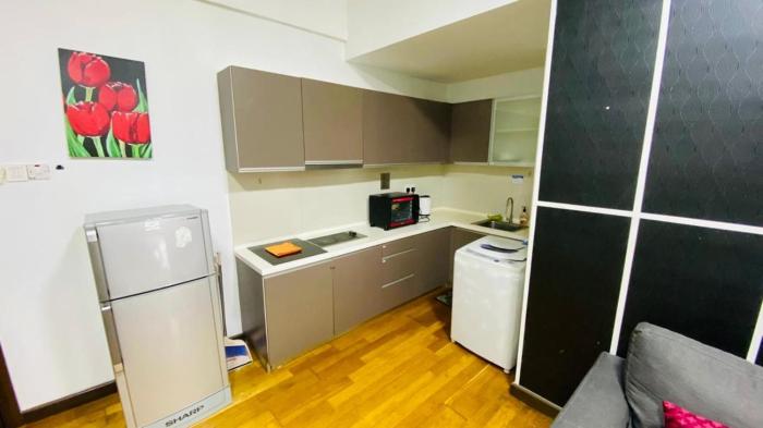 Regalia SkyLux Studio