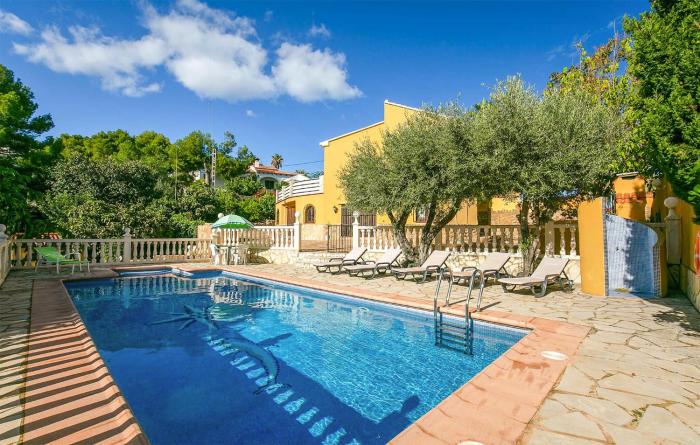 Awesome Home In Oliva With Private Swimming Pool, Can Be Inside Or Outside