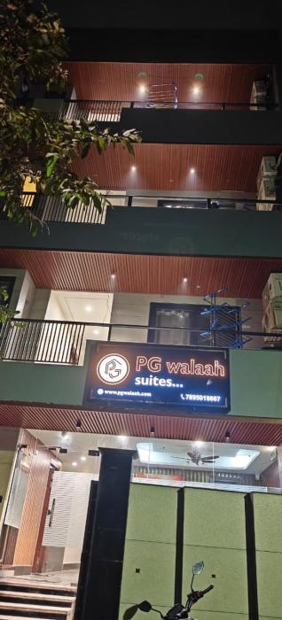 Pg walaah suites