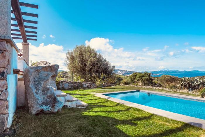 Villetta Vistamare Con Piscina