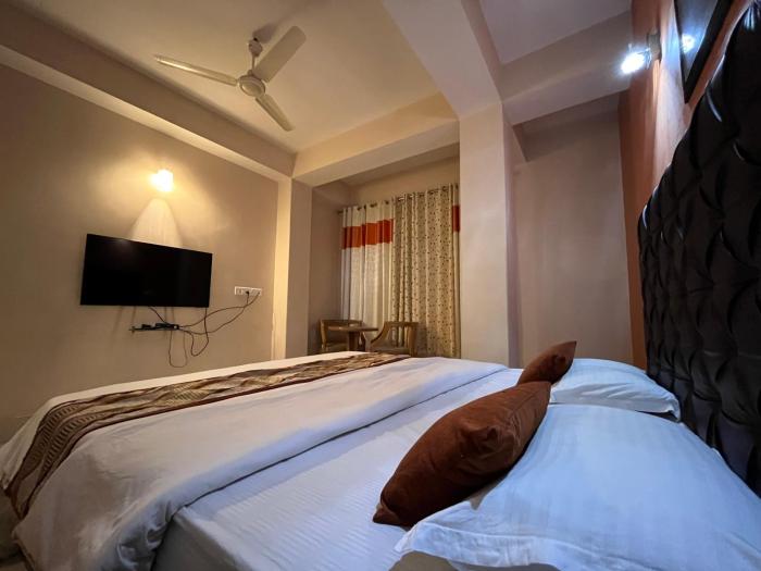 Hotel Chowtaro