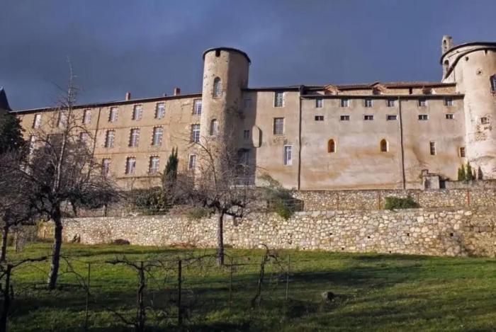 Appartement 3 étoiles - eecfga