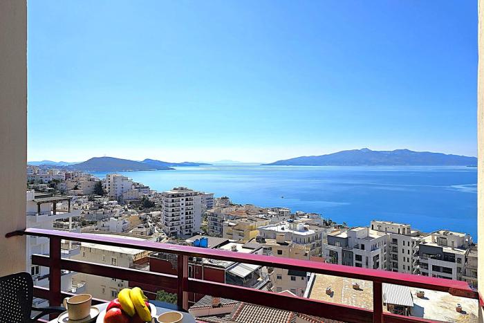 Albina Apartment - 118 - Happy Rentals