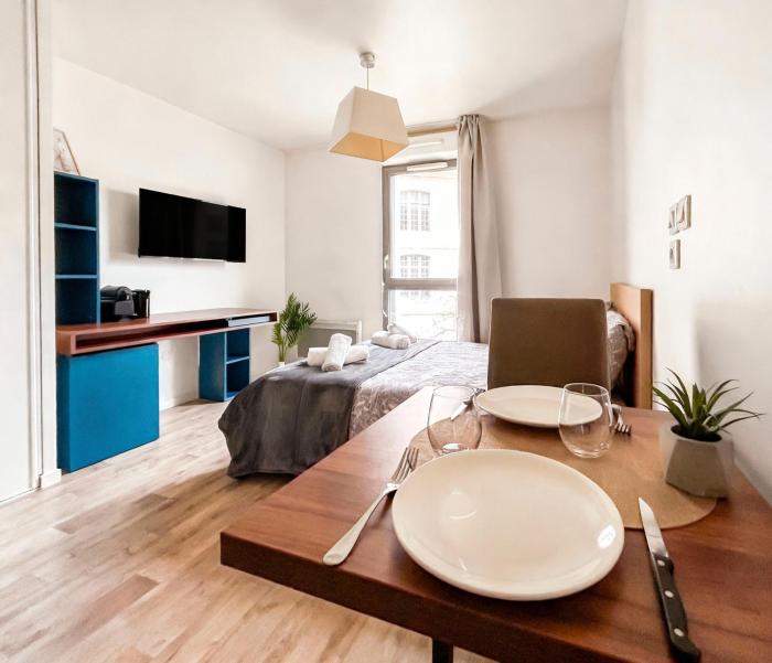 Studio lumineux et douillet en plein centre-ville
