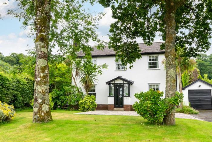 3 Bed in Swansea oc-hh398