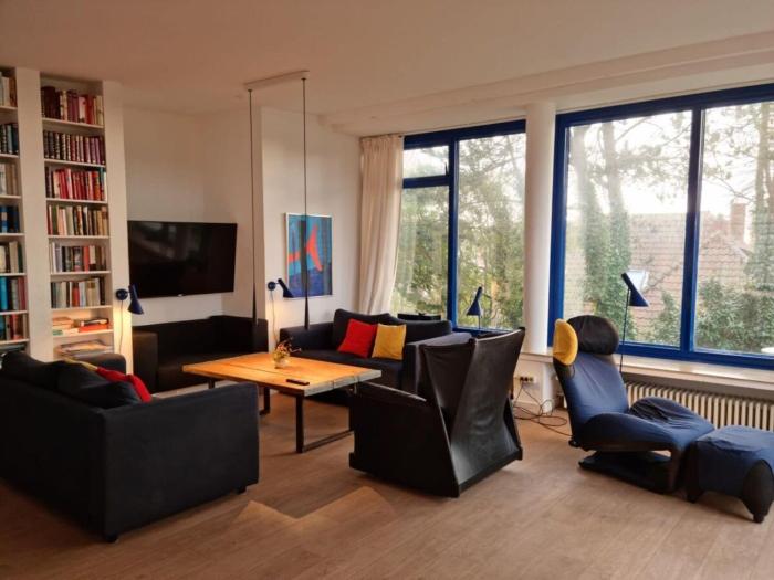 The Blue House Modern retreat