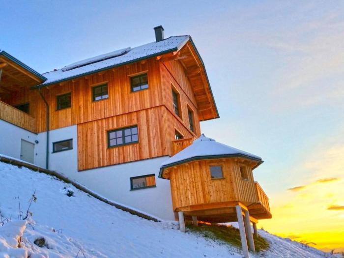 Holiday Home Das Almhaus in Bad St- Leonhard im Lavanttal by Interhome