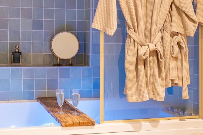 Le Slow Life - Suite avec Spa privatif