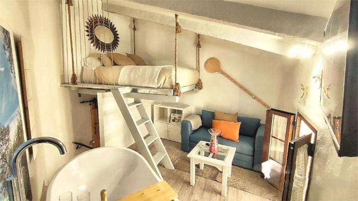 Tiny house en El Gastor 91 by Villamya