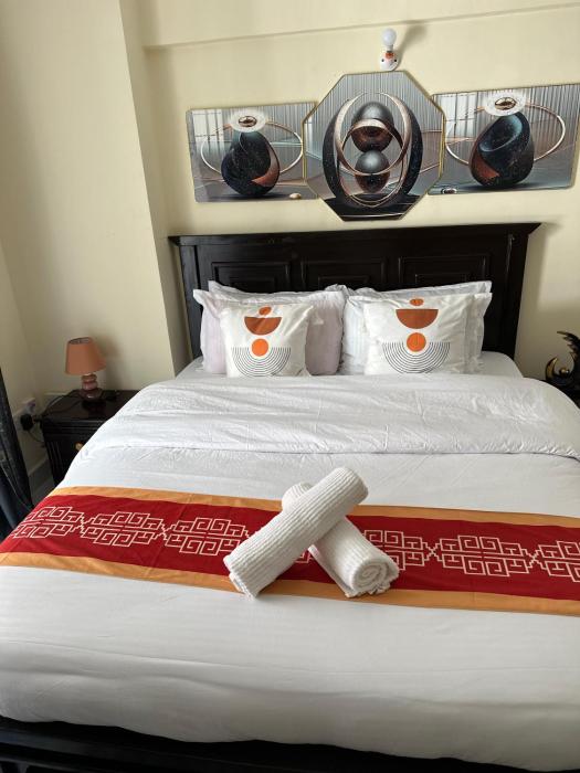 The 3 Petals Hideaway