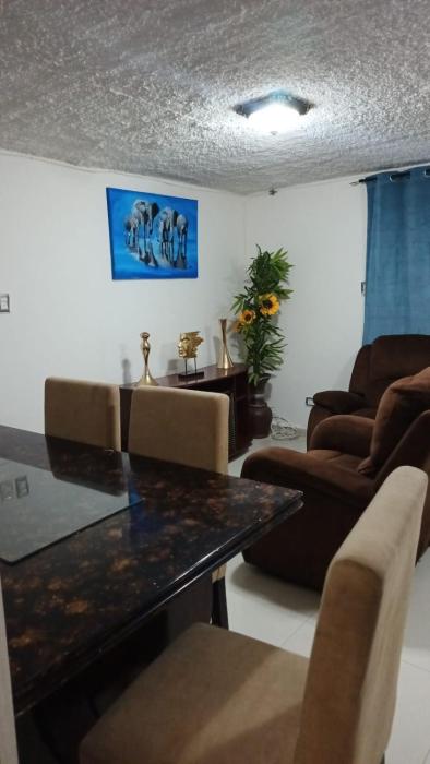 Cerca estadio Nacional