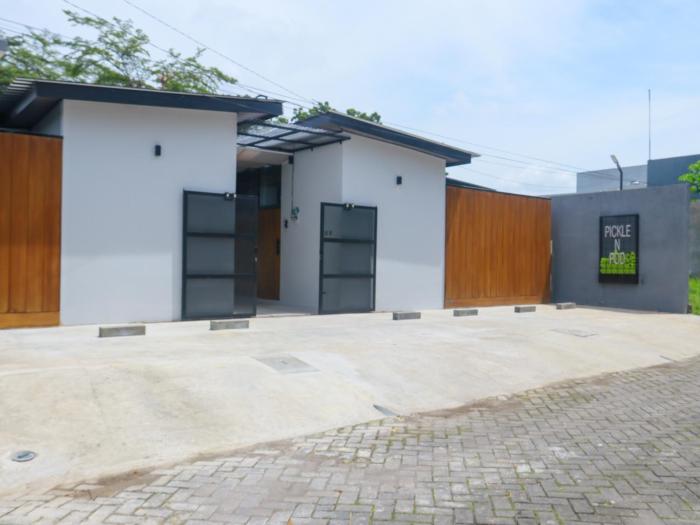 Pickle n Pod villa in Solo with pickle court near mall