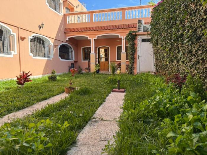 Amazing 4 Bedrooms Riad in Agadir 1081