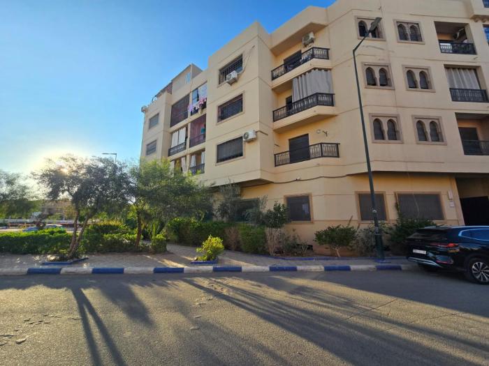 Business Suite Azzouzia-Fibre, BeIn & parking